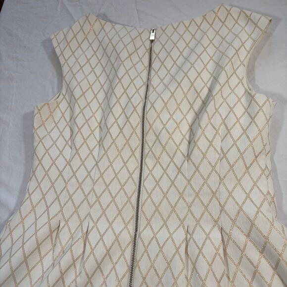 Vince Camuto cream gold metallic fit flare dress. Knee length. Size 6. Holiday - Picture 4 of 9